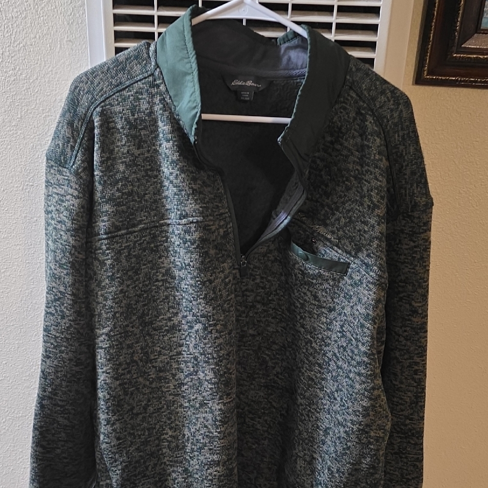 Eddie Bauer Men's Zip-Up Sweater in Forest Green